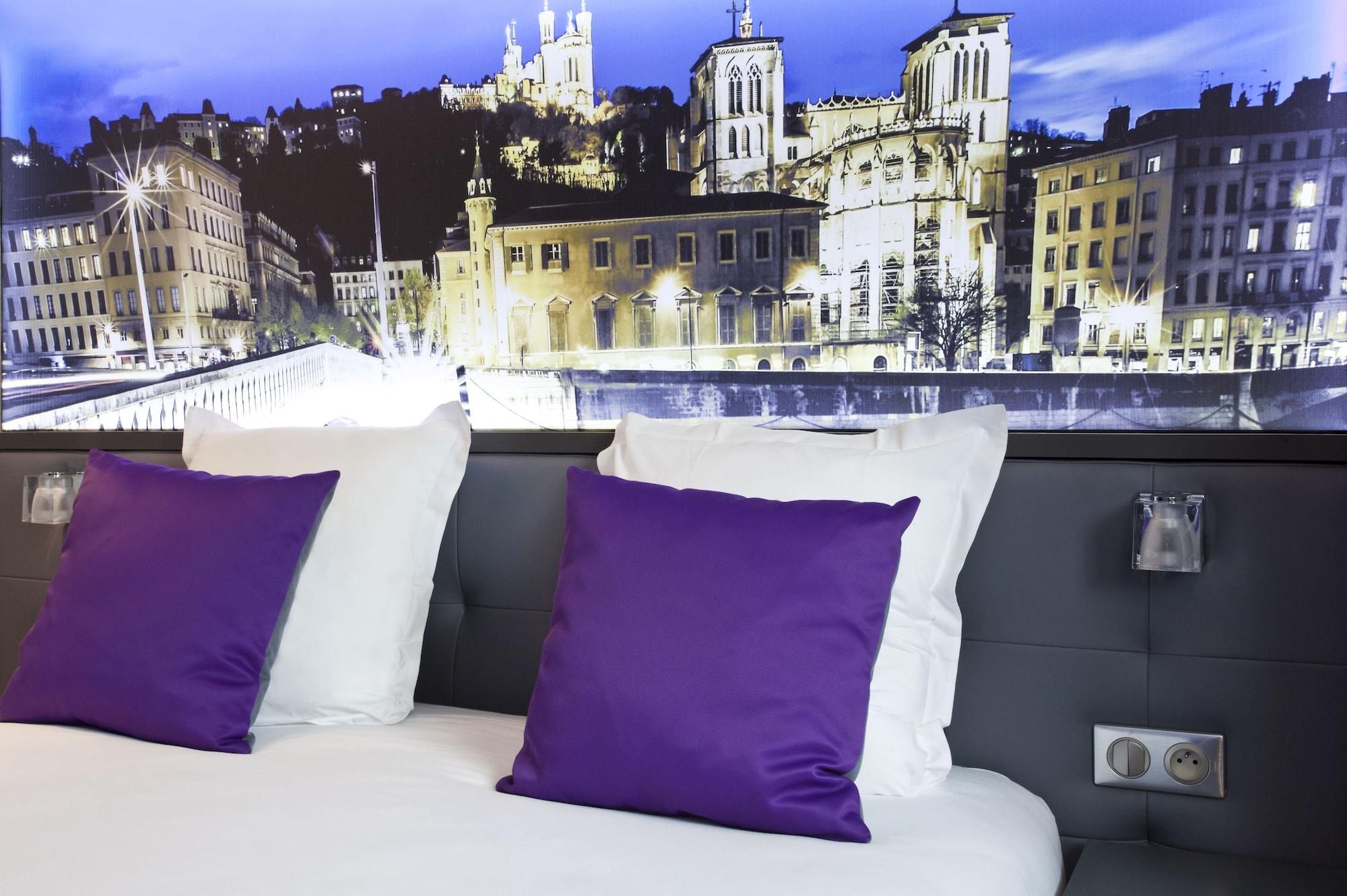 Hotel Des Savoies Lyon Perrache Экстерьер фото