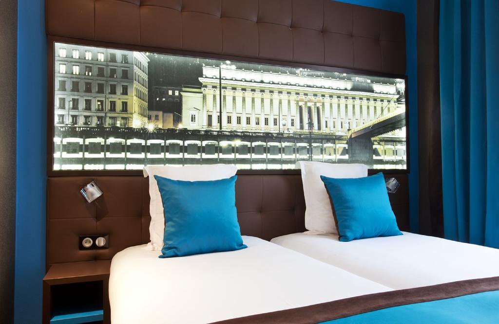 Hotel Des Savoies Lyon Perrache Экстерьер фото