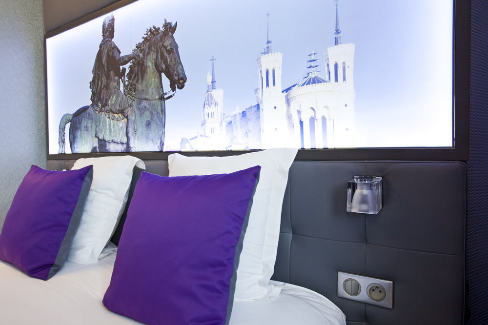Hotel Des Savoies Lyon Perrache Экстерьер фото